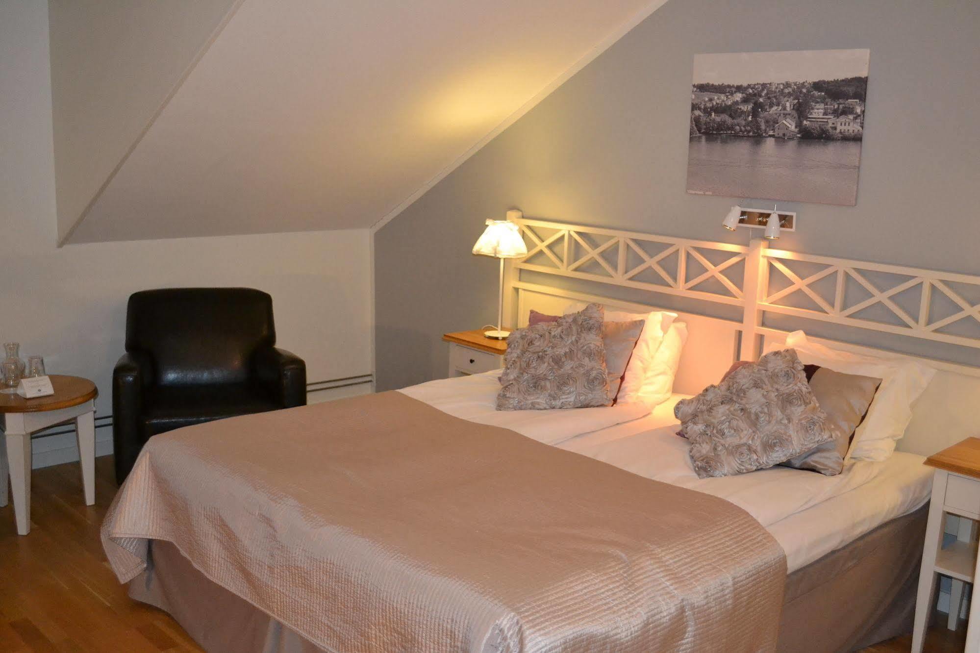 Hotell Nostalgi Motala Exterior photo