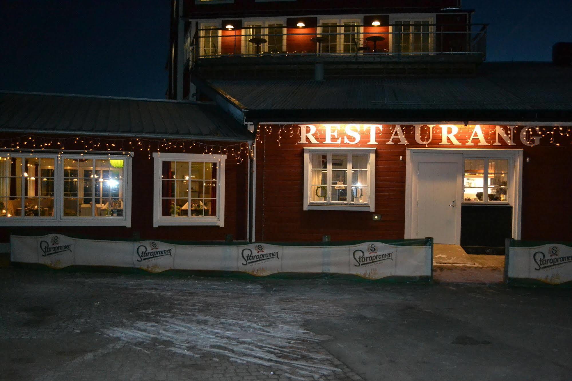 Hotell Nostalgi Motala Exterior photo